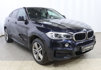 Подержанный автомобиль BMW X6 2019 года (3 фото)