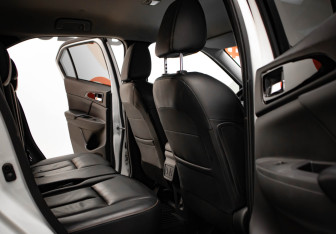 Подержанный автомобиль Mitsubishi Eclipse Cross 2018 года (29 фото)