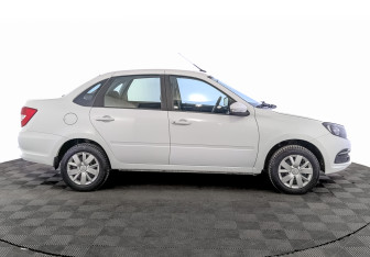 Подержанный автомобиль LADA (ВАЗ) Granta Sedan 2023 года (4 фото)