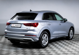 Подержанный автомобиль Audi Q3 2020 года (5 фото)