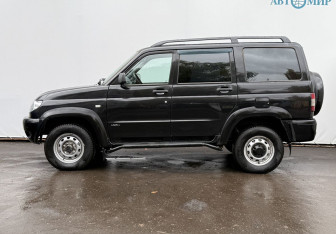 Подержанный автомобиль УАЗ Patriot 2011 года (8 фото)