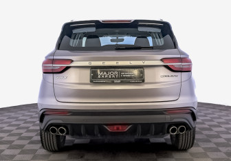 Подержанный автомобиль Geely Coolray 2022 года (6 фото)
