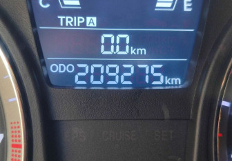 Подержанный автомобиль Hyundai Solaris Sedan 2012 года (17 фото)