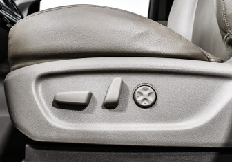 Подержанный автомобиль Kia Carnival 2019 года (19 фото)