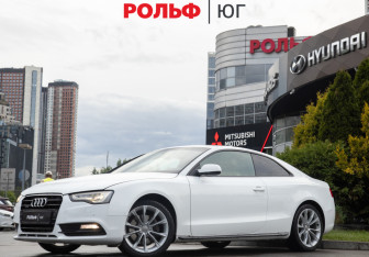 Подержанный автомобиль Audi A5 Coupe 2015 года (1 фото)