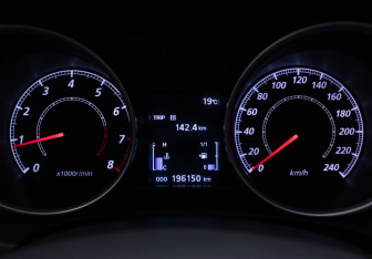 Подержанный автомобиль Mitsubishi ASX 2013 года (12 фото)