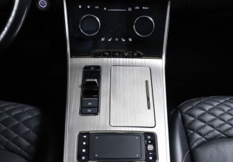 Подержанный автомобиль Exeed TXL 2023 года (16 фото)