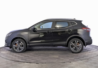 Подержанный автомобиль Nissan Qashqai 2019 года (8 фото)