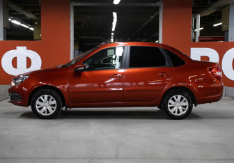 Подержанный автомобиль LADA (ВАЗ) Granta Sedan 2020 года (8 фото)