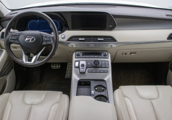 Подержанный автомобиль Hyundai Palisade 2021 года (14 фото)