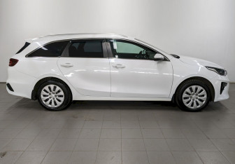 Подержанный автомобиль Kia Ceed Wagon 2020 года (4 фото)