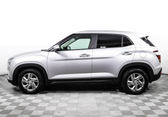 Подержанный автомобиль Hyundai Creta 2021 года (3 фото)