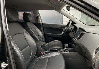 Подержанный автомобиль Hyundai Creta 2019 года (23 фото)