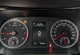 Подержанный автомобиль Kia K5 2021 года (13 фото)