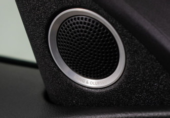 Подержанный автомобиль Audi S5 Coupe 2009 года (18 фото)