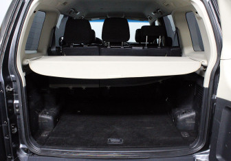 Подержанный автомобиль Mitsubishi Pajero 2015 года (9 фото)