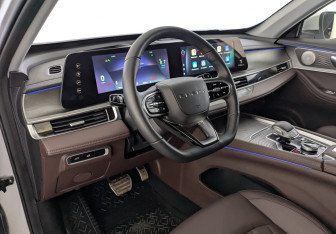 Подержанный автомобиль Chery Tiggo 8 Pro Max 2025 года (21 фото)