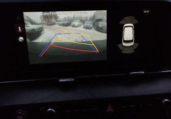 Подержанный автомобиль Kia Carnival 2020 года (14 фото)