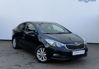 Подержанный автомобиль Kia Cerato Sedan 2015 года (3 фото)