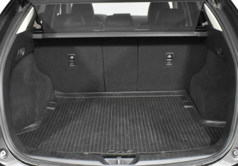 Подержанный автомобиль Mazda CX-5 2020 года (18 фото)