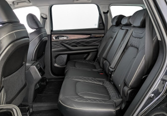 Подержанный автомобиль Exeed VX 2022 года (18 фото)