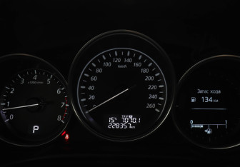 Подержанный автомобиль Mazda CX-5 2013 года (11 фото)