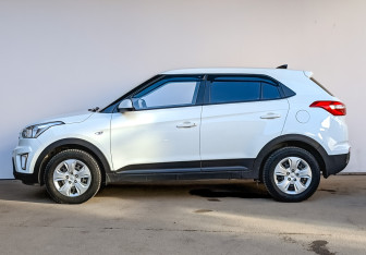 Подержанный автомобиль Hyundai Creta 2018 года (8 фото)