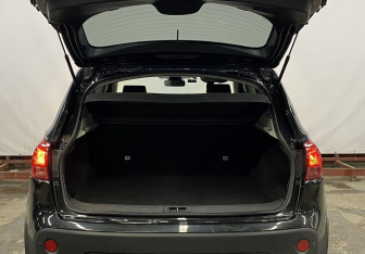 Подержанный автомобиль Nissan Qashqai 2007 года (10 фото)