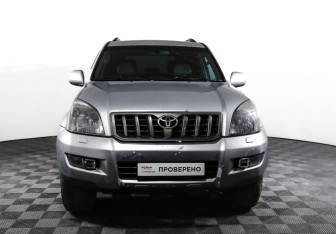 Подержанный автомобиль Toyota Land Cruiser Prado 2007 года (2 фото)