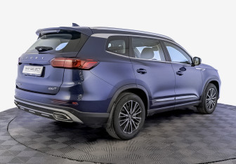 Подержанный автомобиль Chery Tiggo 8 Pro 2022 года (5 фото)