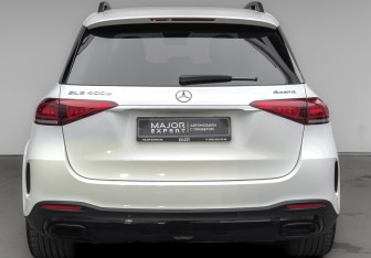 Подержанный автомобиль Mercedes-Benz GLE 2021 года (6 фото)
