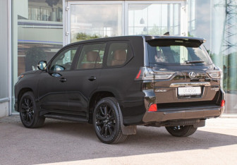 Новый Lexus LX 2025 (15 фото)