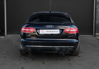 Подержанный автомобиль Audi A6 Sedan 2009 года (5 фото)