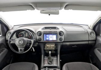 Подержанный автомобиль Volkswagen Amarok 2013 года (15 фото)