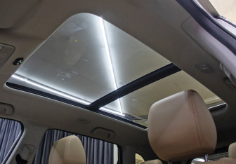 Подержанный автомобиль Evolute i-SPACE 2024 года (20 фото)