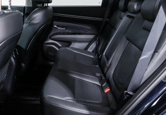 Подержанный автомобиль Hyundai Tucson 2022 года (16 фото)