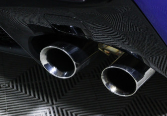 Подержанный автомобиль Lexus RC F 2016 года (37 фото)