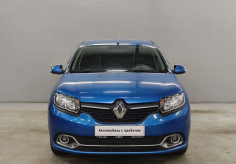 Подержанный автомобиль Renault Logan Sedan 2016 года (2 фото)