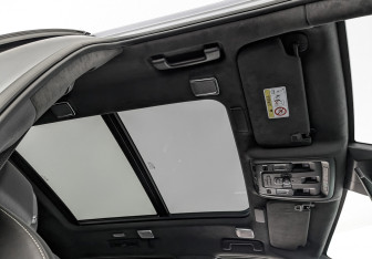 Подержанный автомобиль Cadillac Escalade Suv 2021 года (23 фото)