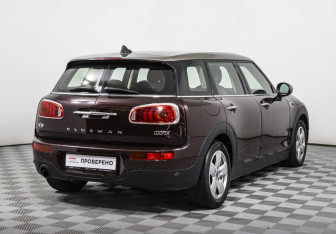 Подержанный автомобиль MINI Clubman Wagon 2016 года (5 фото)