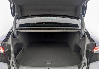 Новый Voyah Passion 2023 (4 фото)