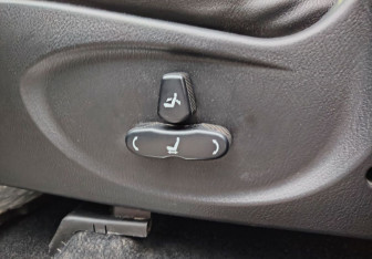 Подержанный автомобиль SsangYong Rexton 2009 года (13 фото)