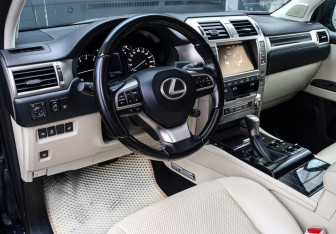 Подержанный автомобиль Lexus GX 2019 года (16 фото)