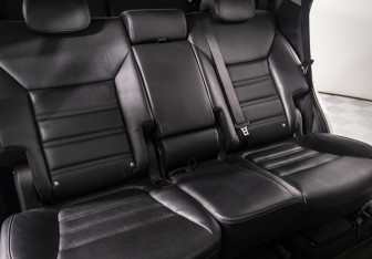 Подержанный автомобиль Kia Sorento 2017 года (11 фото)