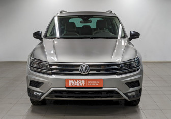 Подержанный автомобиль Volkswagen Tiguan 2019 года (2 фото)