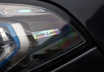 Подержанный автомобиль BMW X7 2022 года (34 фото)