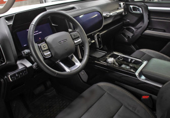 Подержанный автомобиль Haval Dargo 2023 года (16 фото)