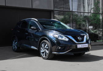 Подержанный автомобиль Nissan Murano Suv 2019 года (3 фото)