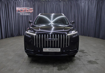 Подержанный автомобиль Jaecoo J8 2024 года (2 фото)