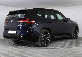 Новый BMW X3 2025 (2 фото)